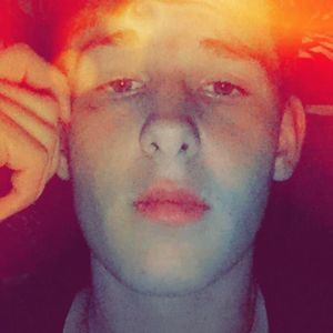 Meet your Posher, Adam